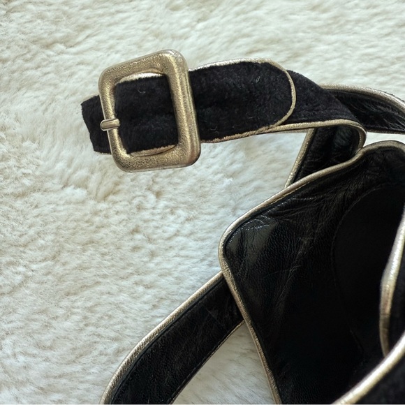 HERMES Judith velvet shoes size 38 Authentic Retail 1350$ - Picture 5 of 12